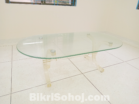 গ্লাস টি টেবিল